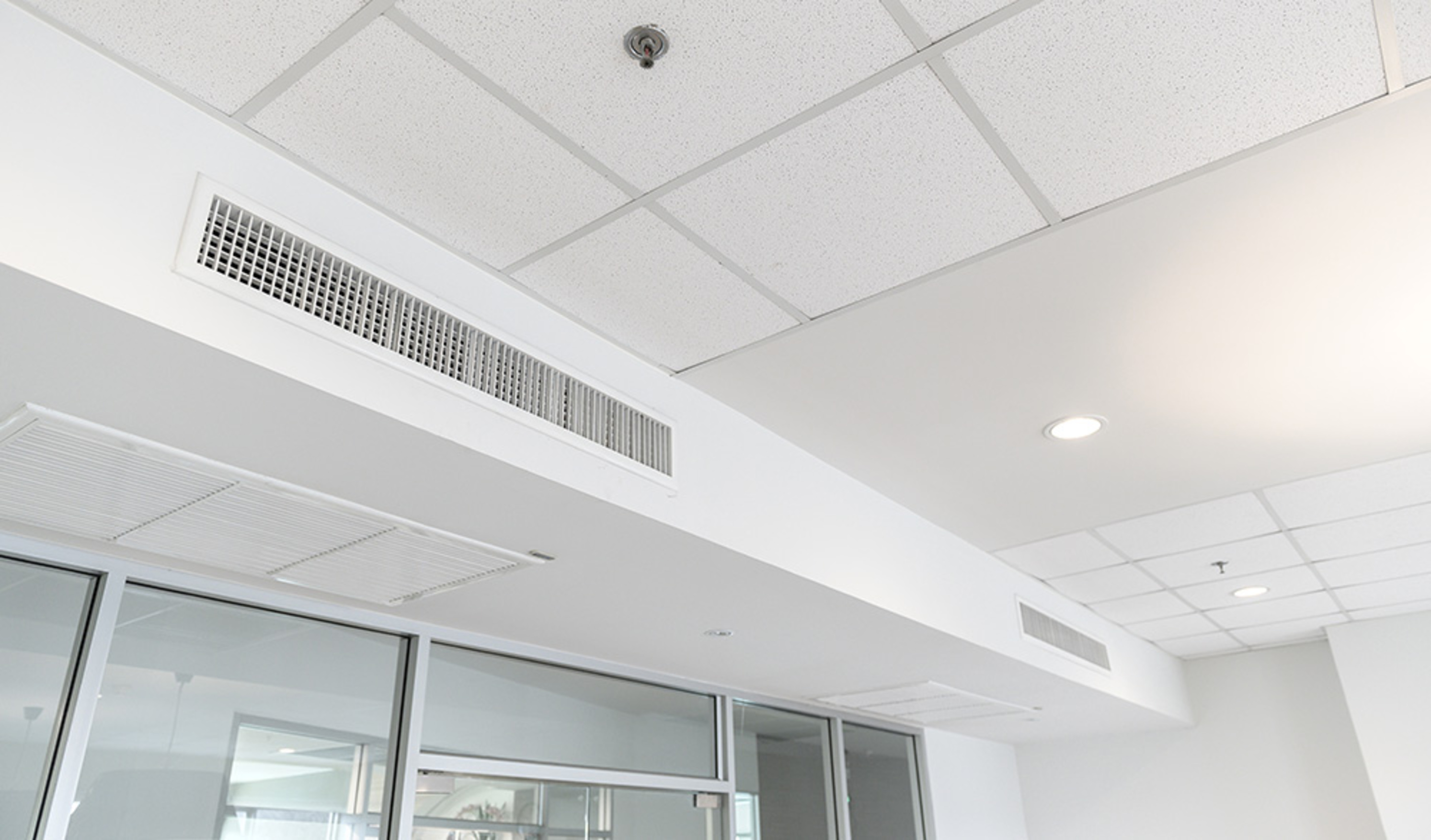 Be- & Entlüftung bei Muster Elektro in Musterstadt